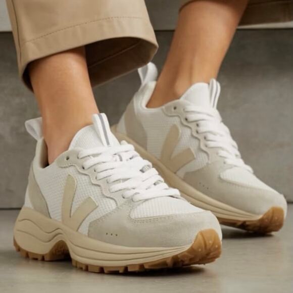 Veja Shoes - Veja Venturi Sneakers